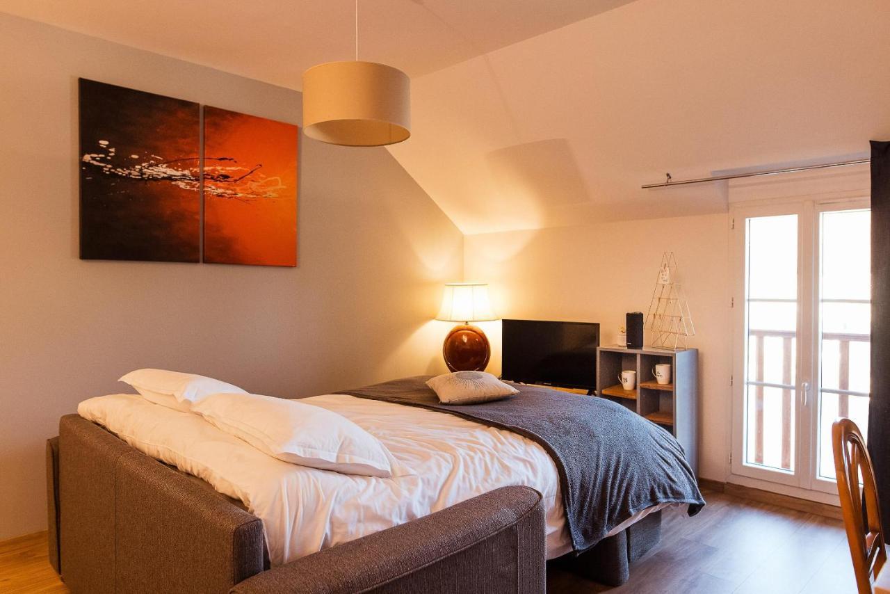 Studio Confortable, Parking Et Jardin Bucheres Bagian luar foto